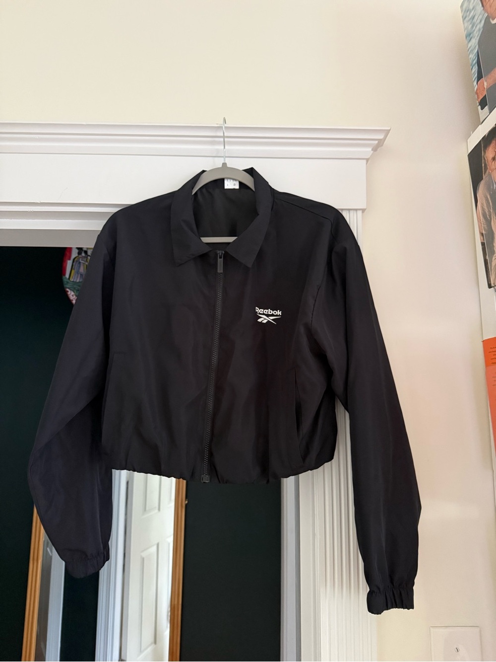 Reebok Black Cropped Windbreaker Track Jacket Size Small